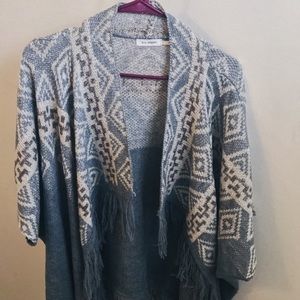 Blu pepper draped shawl